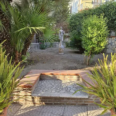 L'arco Nyaraló Striano